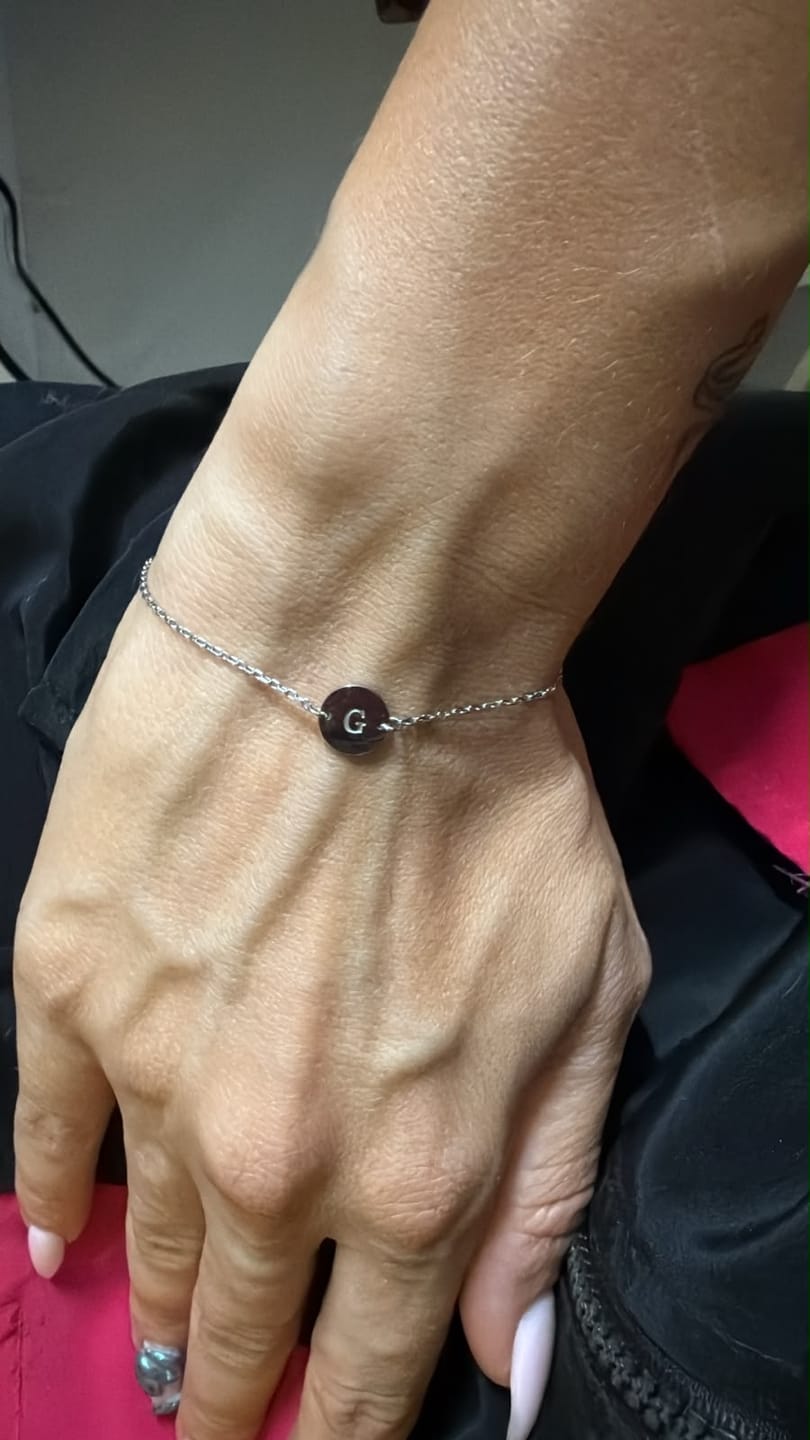 Customer photo review of Pulsera Inicial