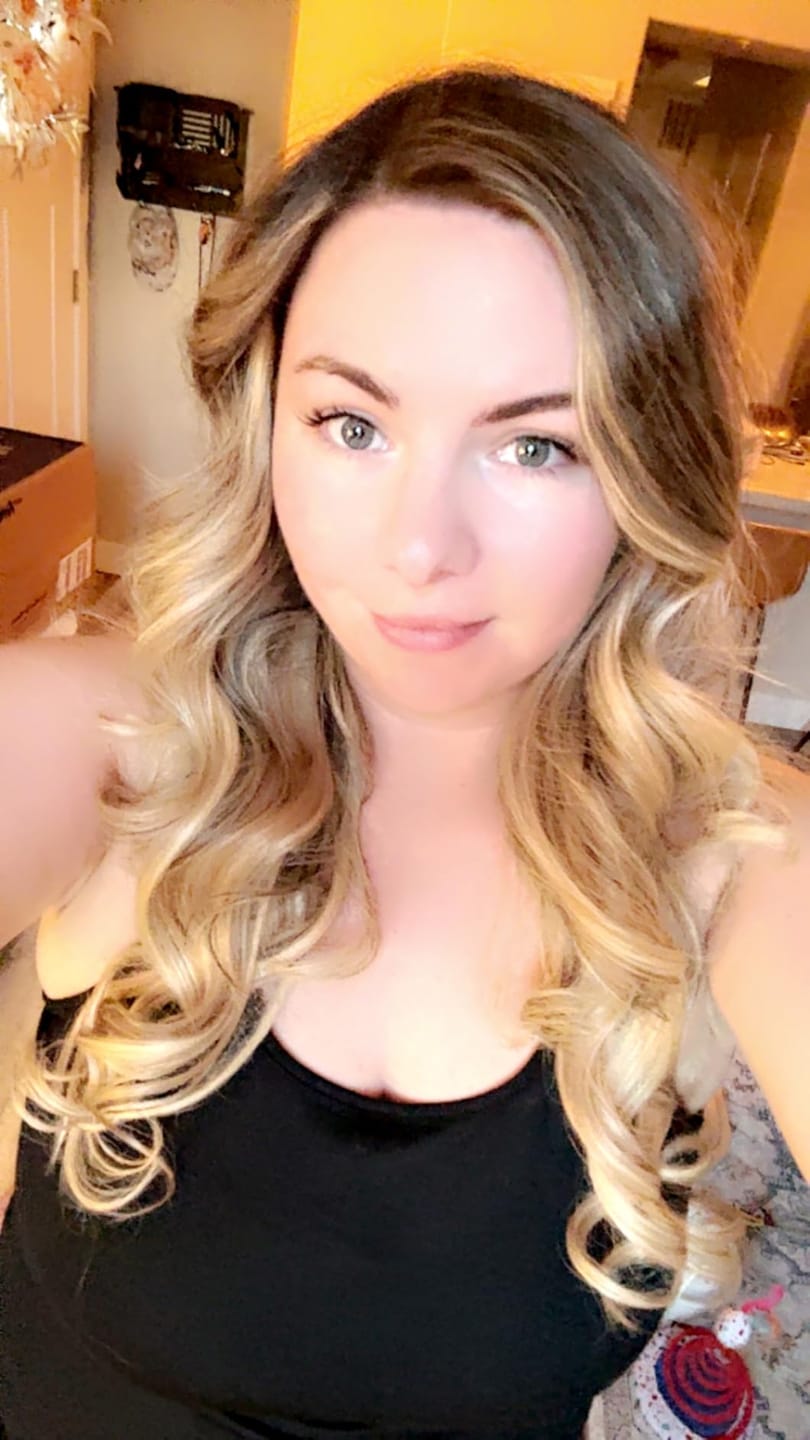 Customer photo review of Virgin Genius Weft Hair Extensions Ombre Blonde #2/18/22