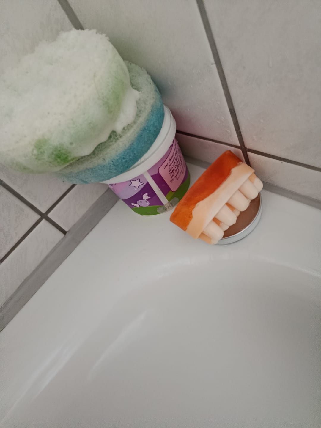 Customer photo review of Orange Mit Luffa