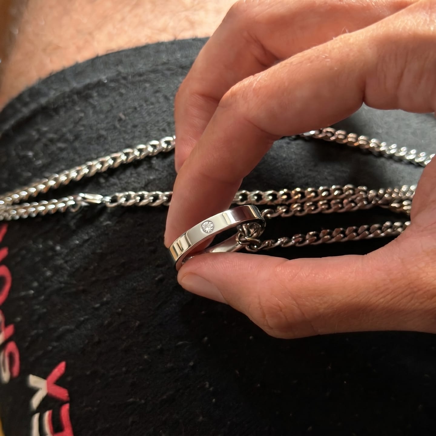 Customer photo review of Collar "Anillo de Rika"