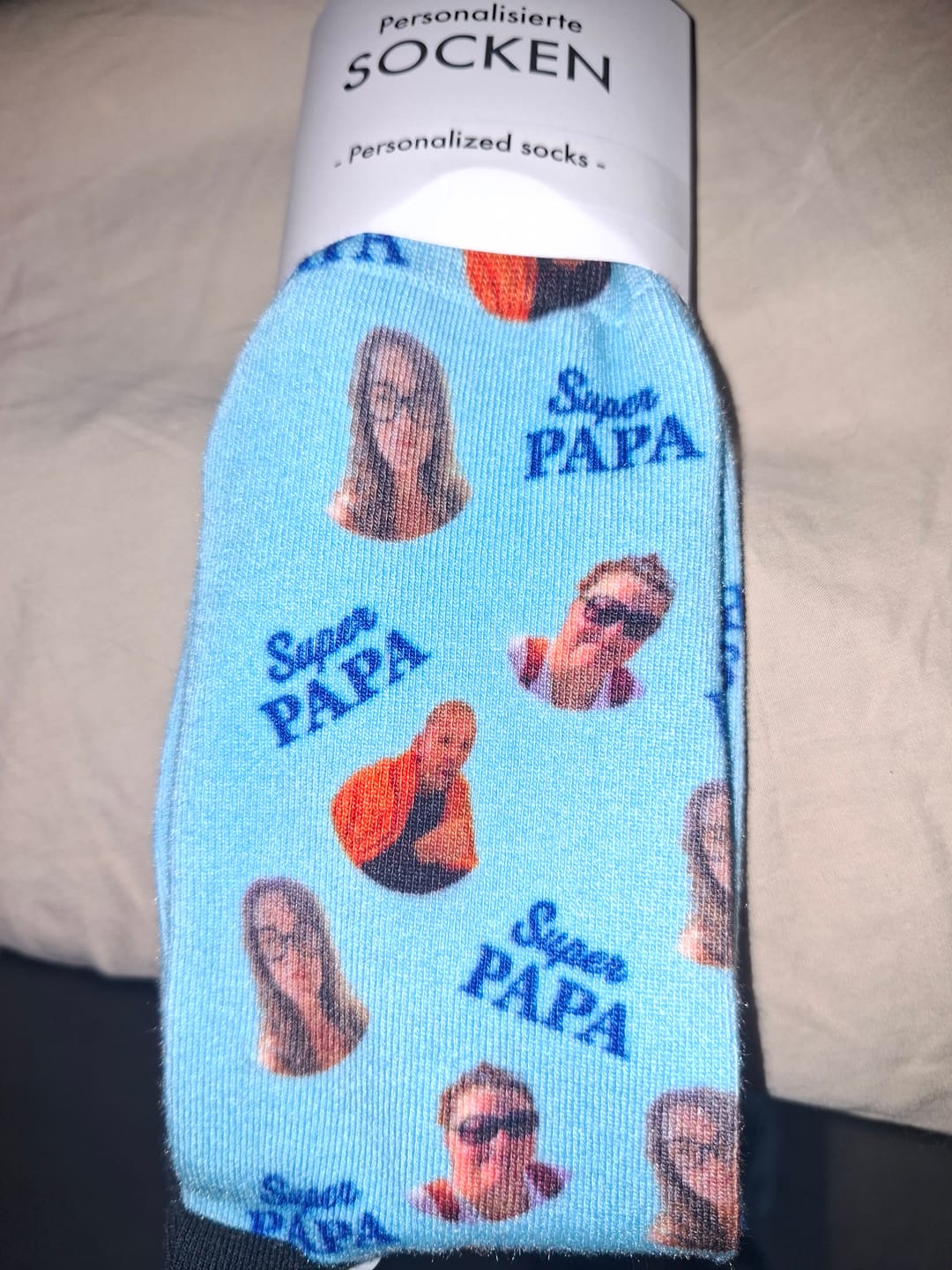 Customer photo review of Meilleur Papa - Chaussettes personnalisées pour parents et grands-parents
