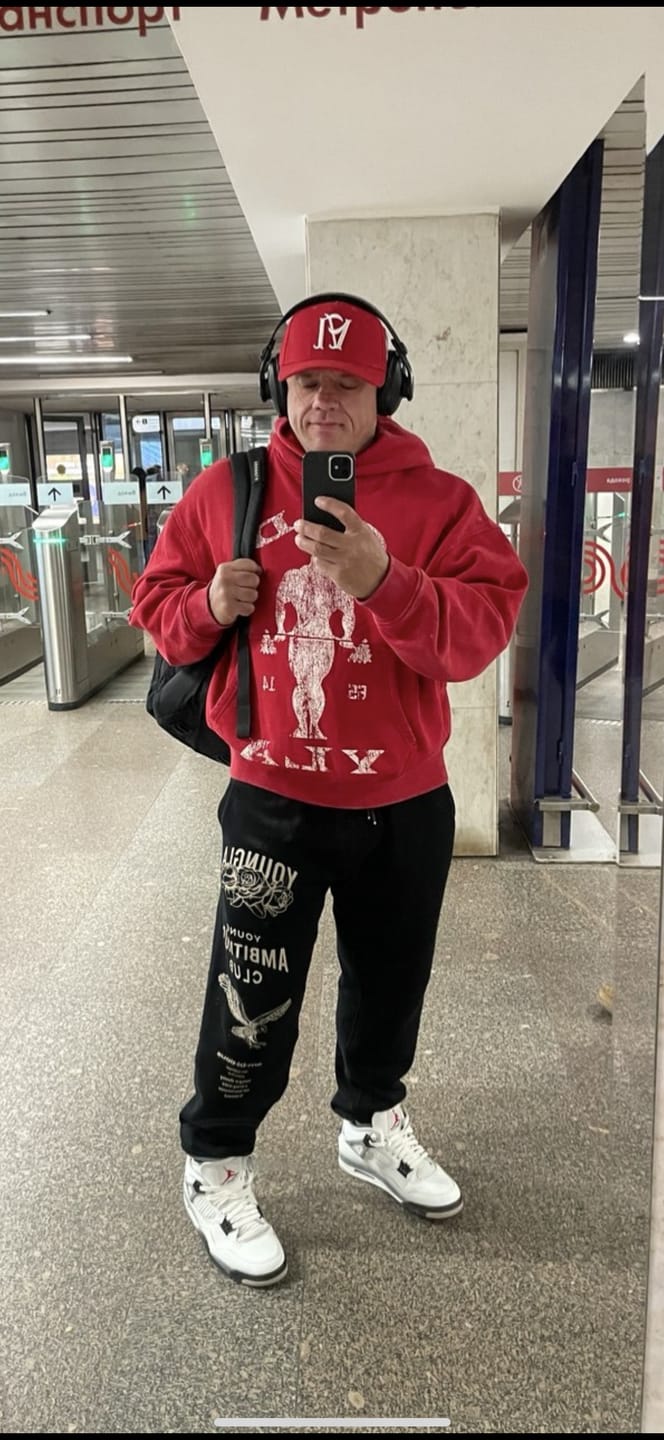 Customer photo review of 233 The Immortal Joggers