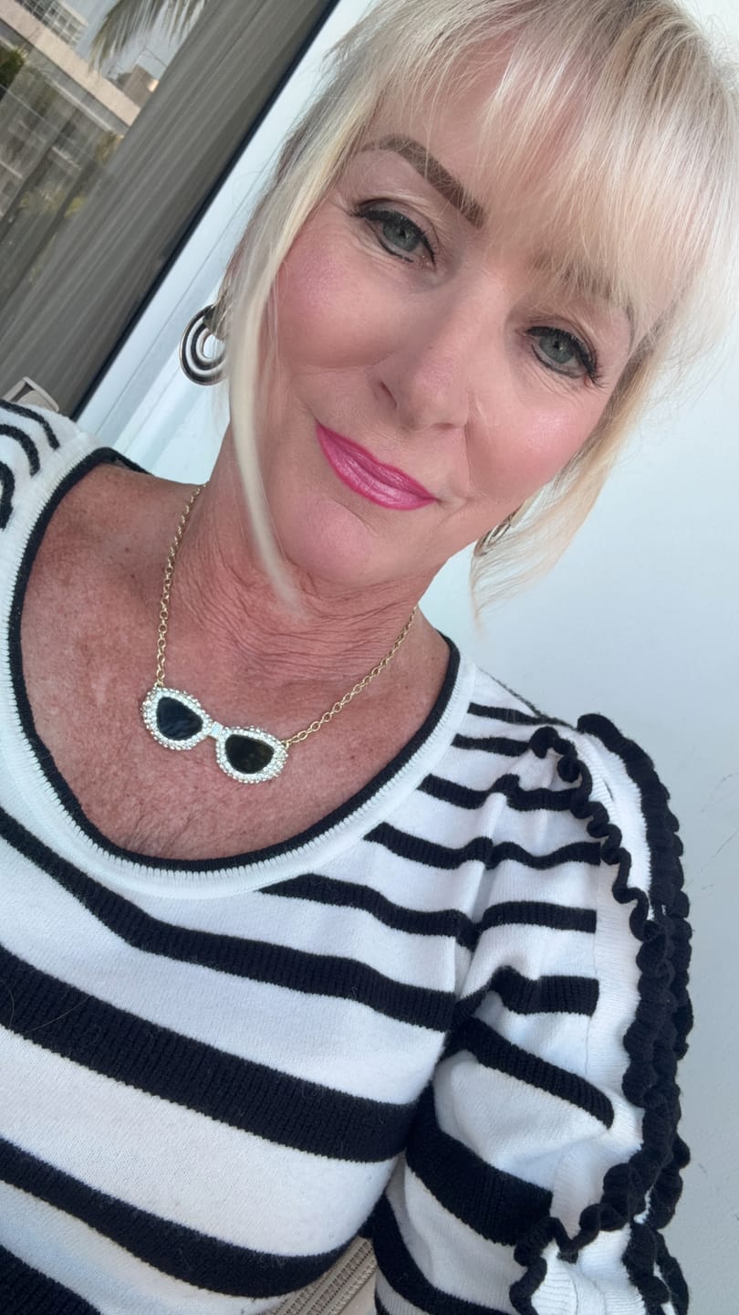Customer photo review of Heidi Daus®"Catch Me, Love Me!" Crystal Sunglasses Necklace