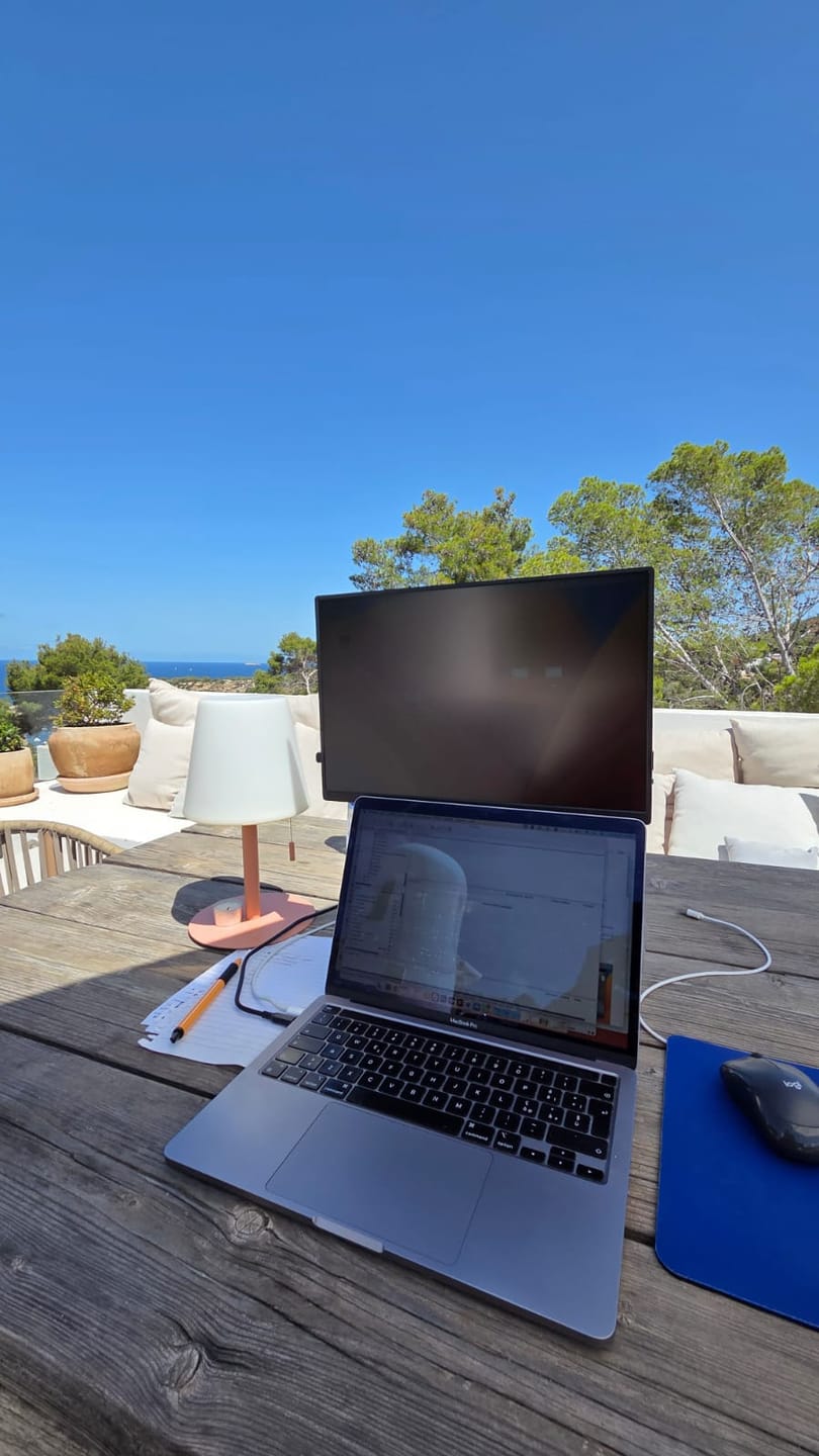Customer photo review of 16” Portable Monitor + Stand