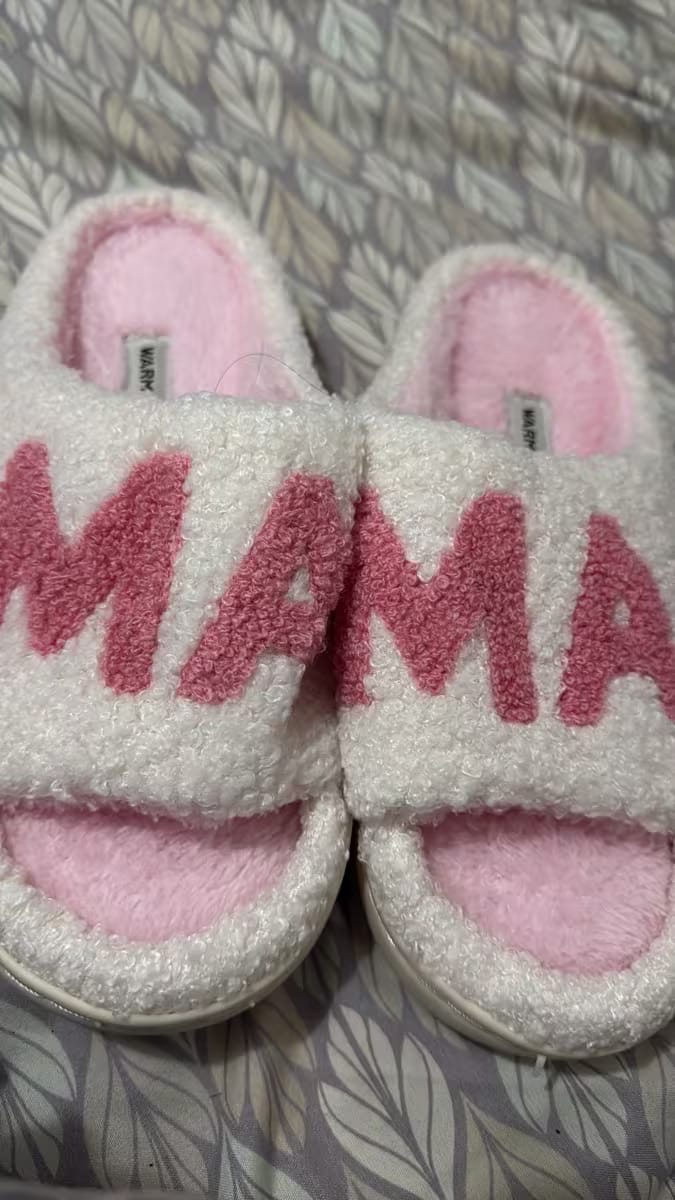 Customer photo review of Mama Cozy Slippers