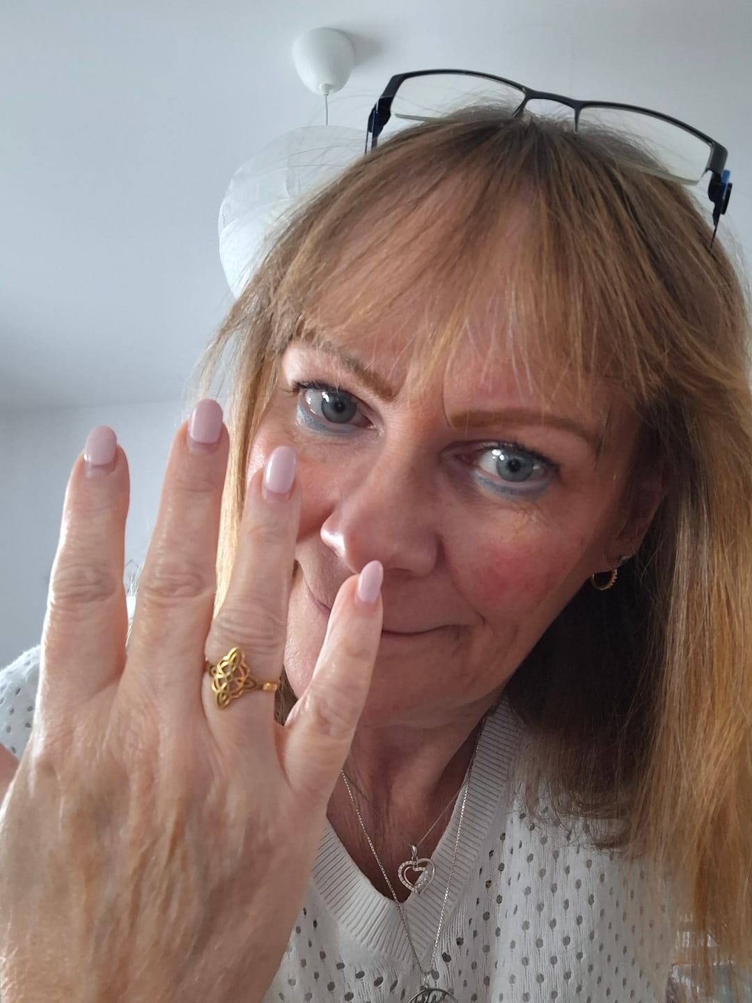 Customer photo review of Bague Ajustable "Protection Éternelle" - Noeud de Sorcière