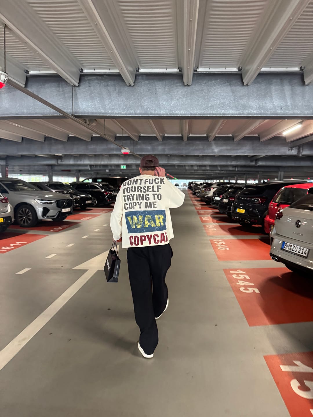 Customer photo review of Omirad “COPYCAT WAR” Heavy Waffle Long Sleeve