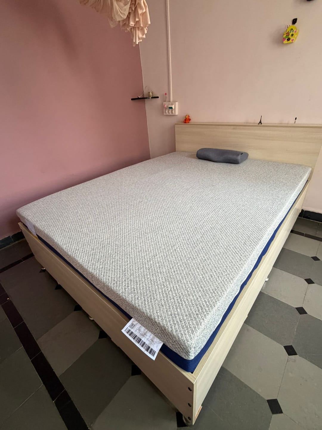 Customer photo review of Flo Anti-Gravity™ Natural Latex Mattress