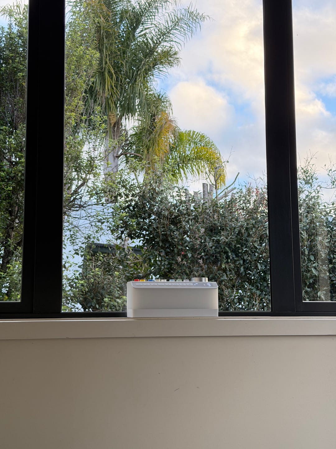 Customer photo review of Snoora Baby White Noise Machine