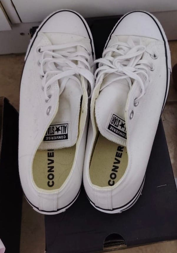 Customer photo review of Zapatilla Converse Chuck Taylor Plataforma Mujer Blanco