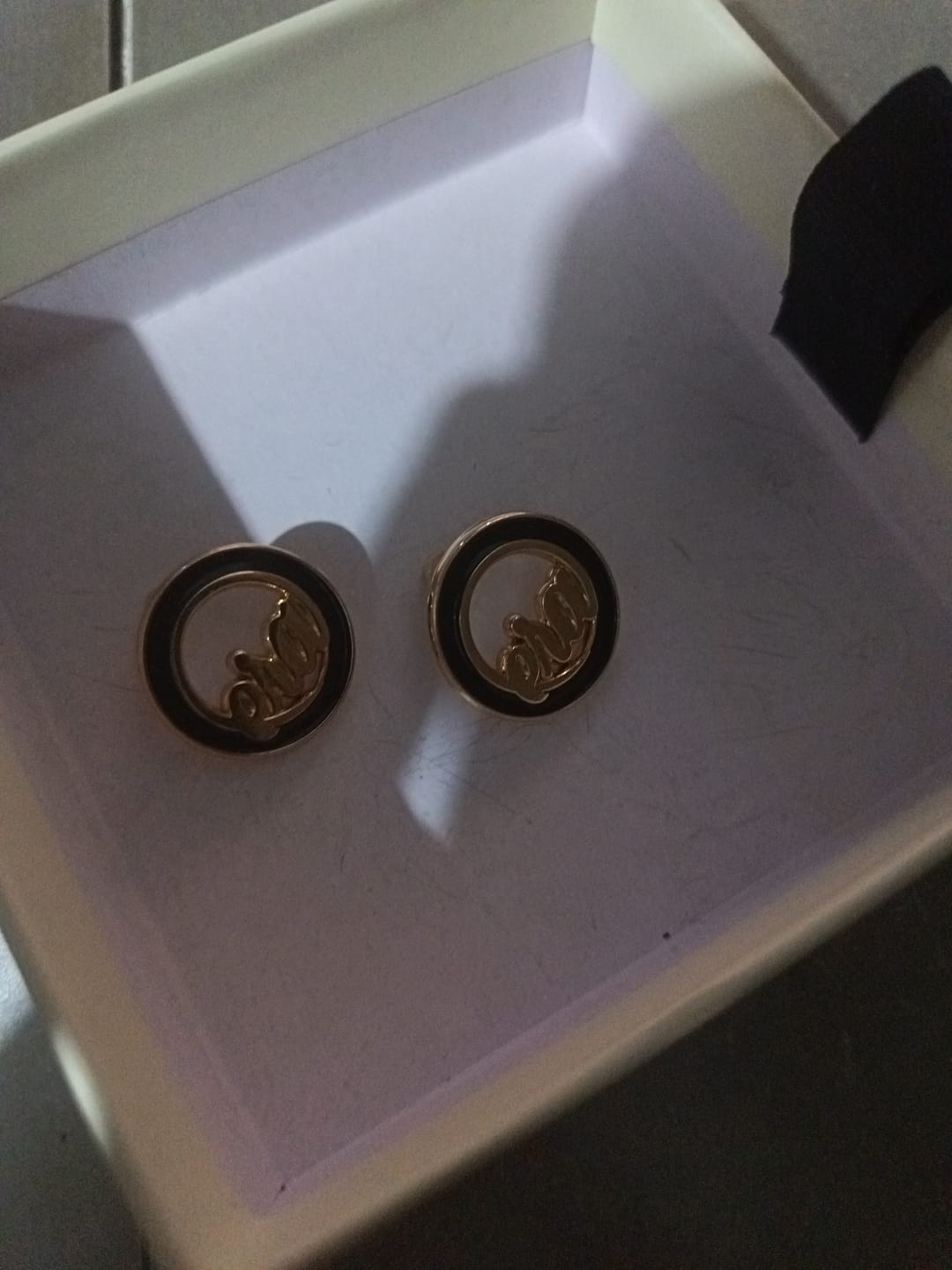 Customer photo review of Silver Diva Studs