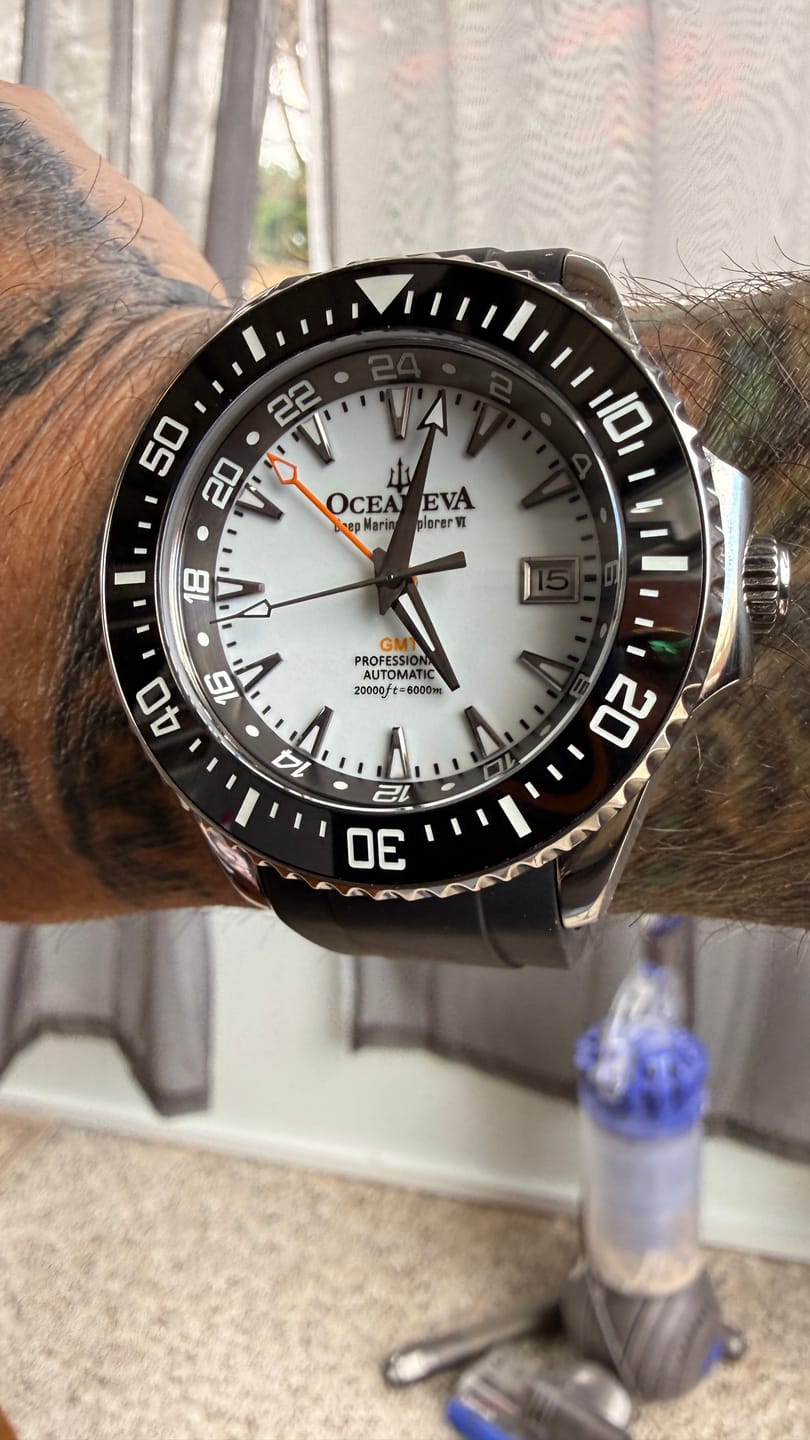 Customer photo review of Oceaneva 6000m FULL LUME DIAL Deep Marine Explorer VI Grade 5 Titanium GMT True Dive Full Lume Automatic Watch