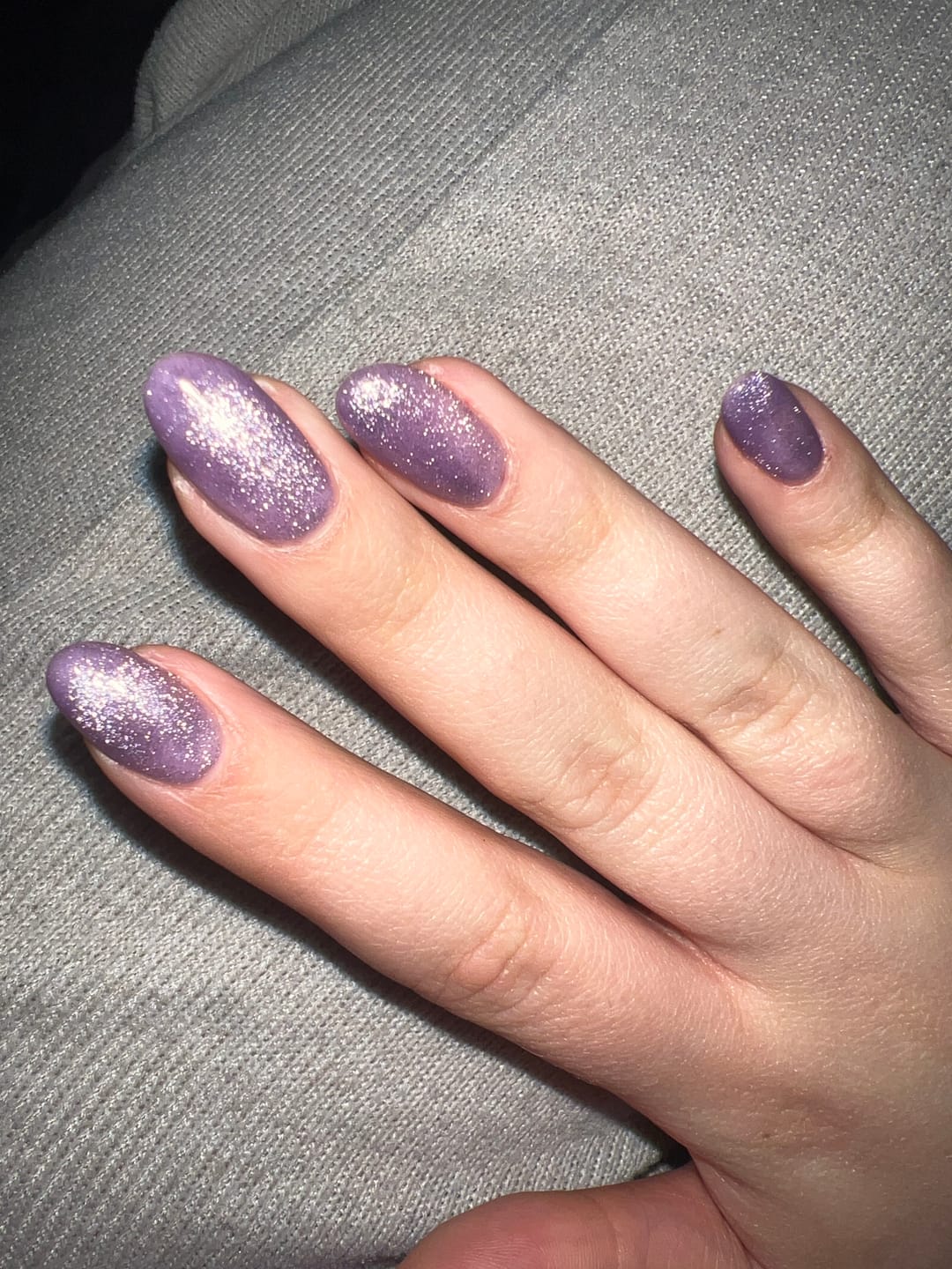 Customer photo review of Semilac Cat Eye 334 Silver Lavender UV Gel Polish