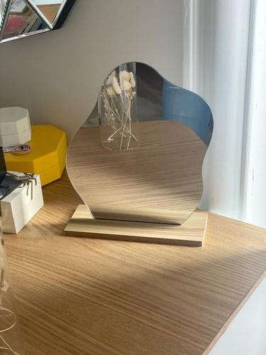 Customer photo review of Aura Minimalist Mirror