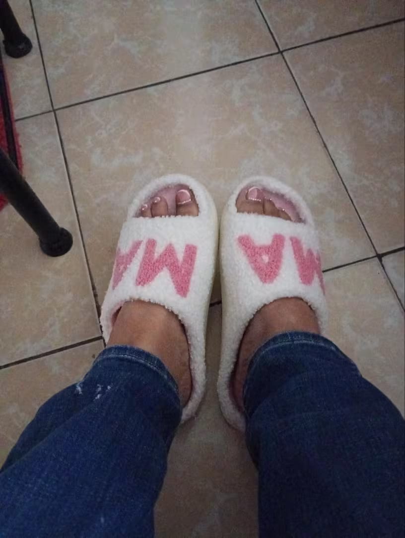 Customer photo review of Mama Cozy Slippers