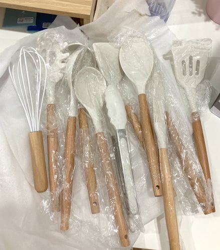 Customer photo review of Silicone Utensils Set
