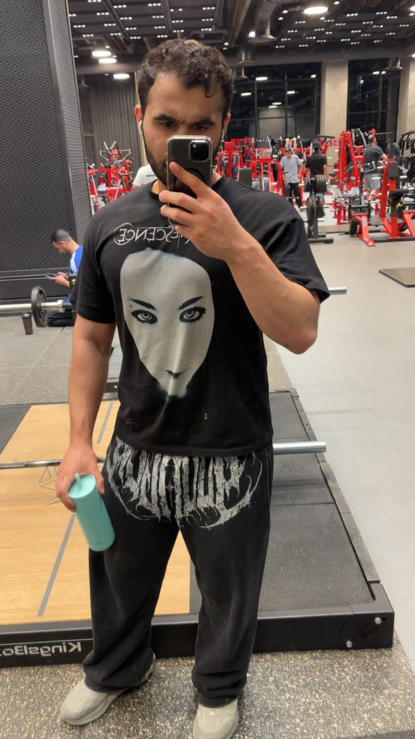 Customer photo review of 2079 - Dark Wave Joggers