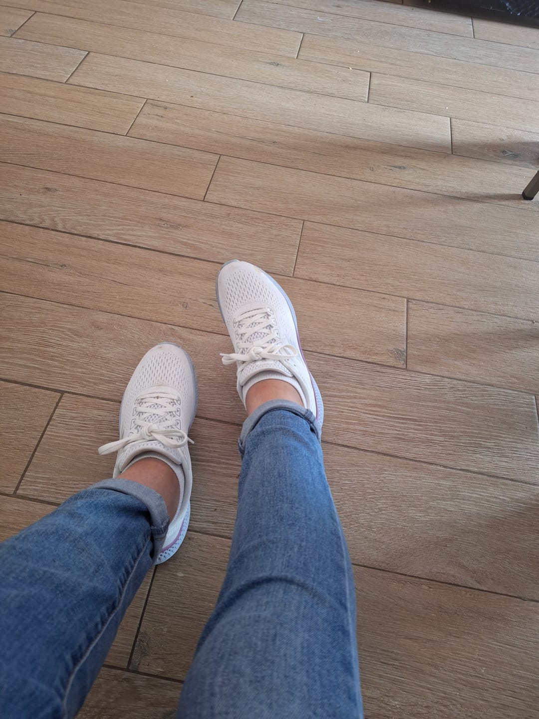 Customer photo review of Sapatilhas Skechers Go Run Consistent 2.0 Branco
