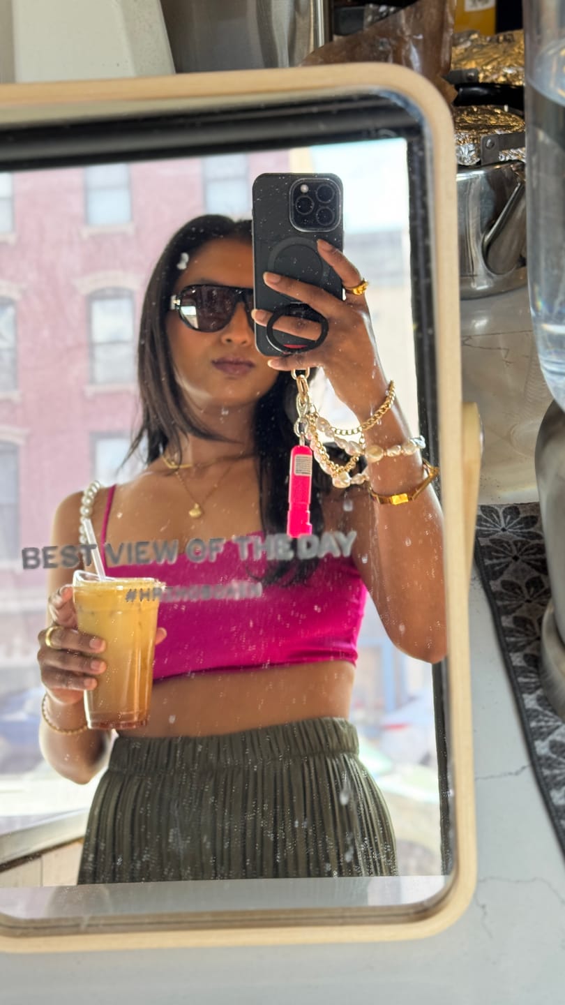Customer photo review of Waikiki Shell Necklace (Bundle)