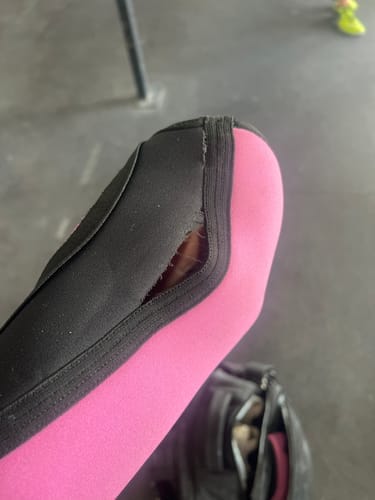 Customer photo review of Reversible Knee Sleeves - Pink