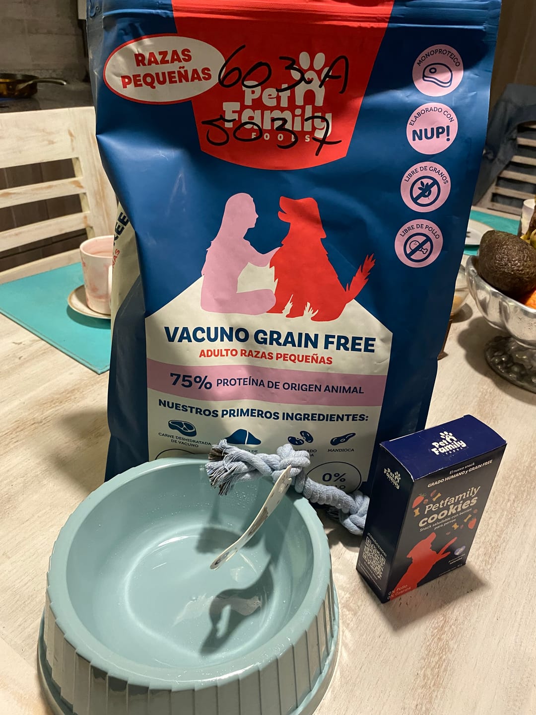 Customer photo review of PetFamily Foods Grain Free