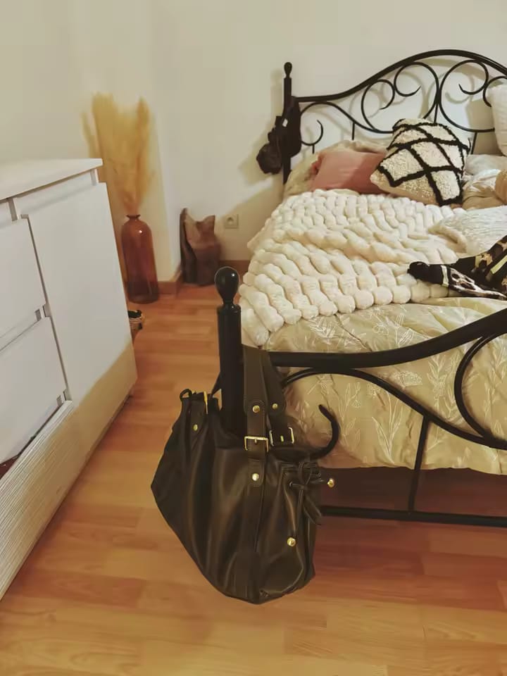 Customer photo review of NWAE - Sac à Main en Cuir Large