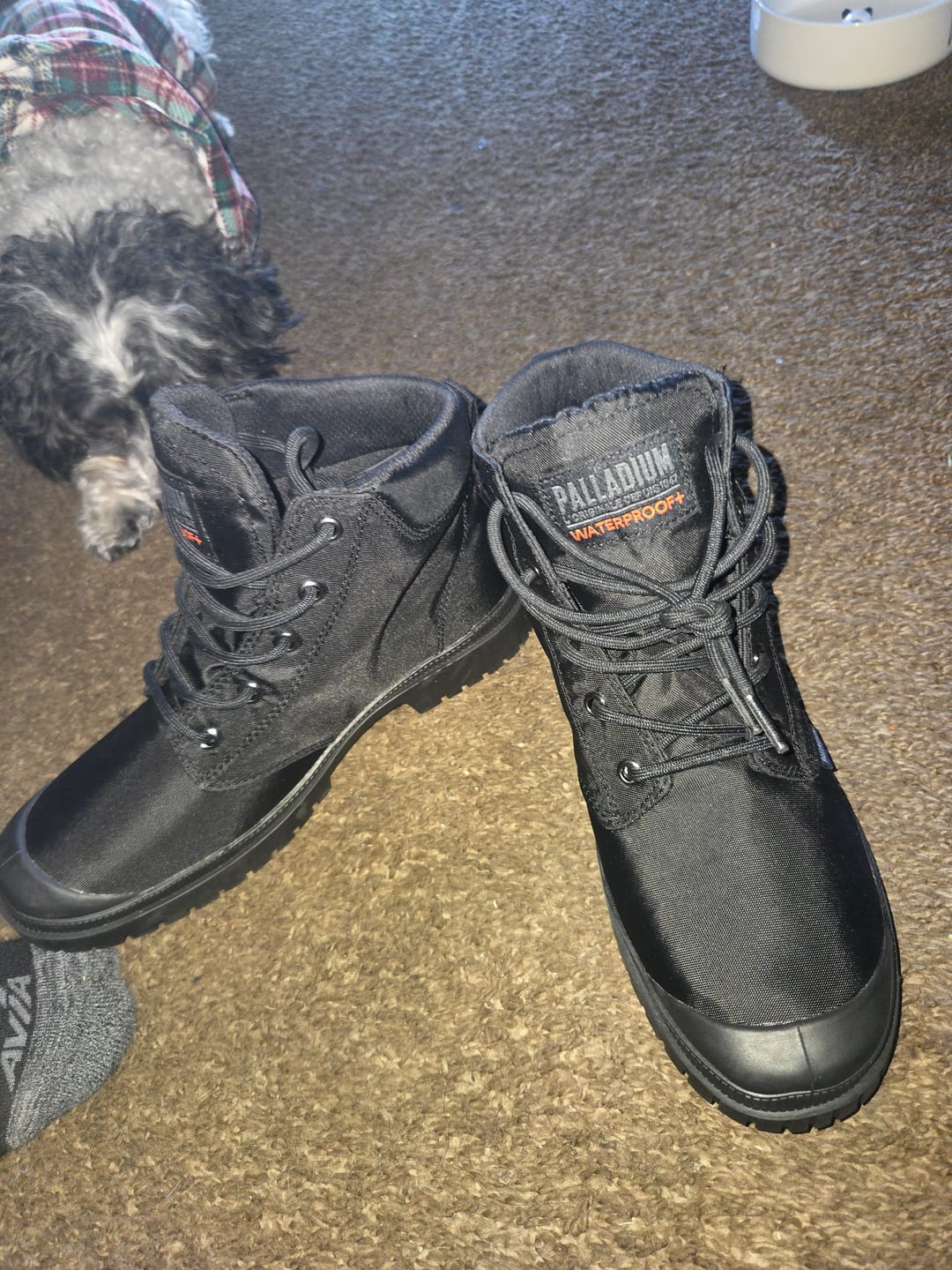 Customer photo review of 76835-008-M | PAMPA SP20 CUFF WP+ | BLACK/BLACK