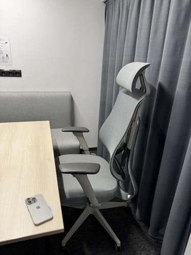 Customer photo review of Fotel ergonomiczny OmniSit Pro