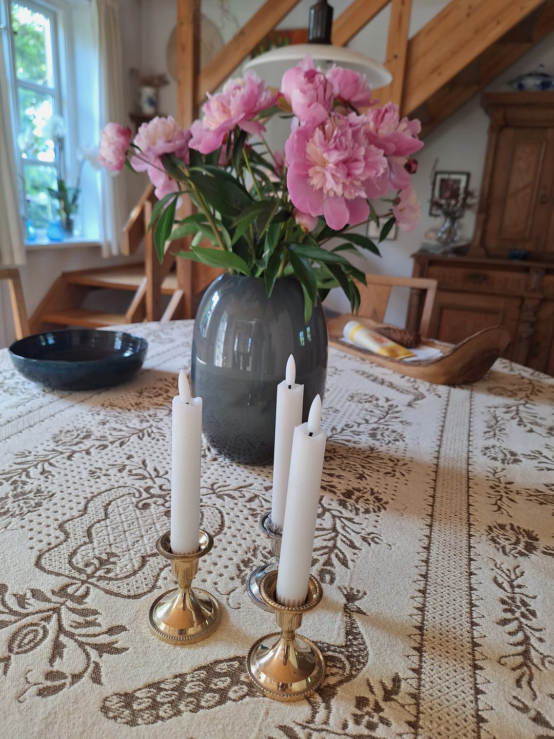 Customer photo review of Romantik LED Kronelys pakke - Hvid - 6 stk 15 cm | 4 stk 24 cm