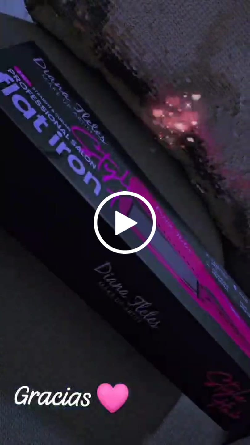 Customer video review of Cepillo Alaciador