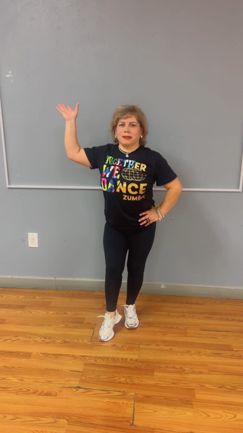 Customer photo review of Worldwide Unisex Crew Neck Tee - Black