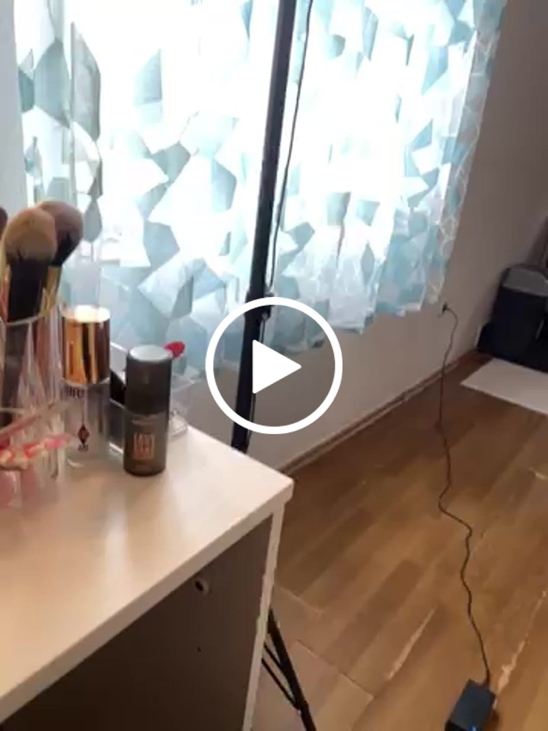 Customer video review of BASIC LED panel