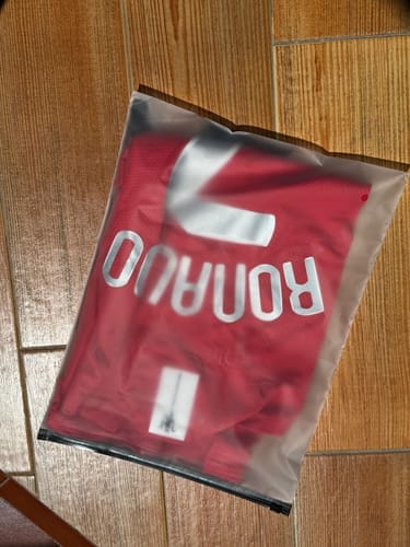 Customer photo review of Manchester United 2007/08 Local