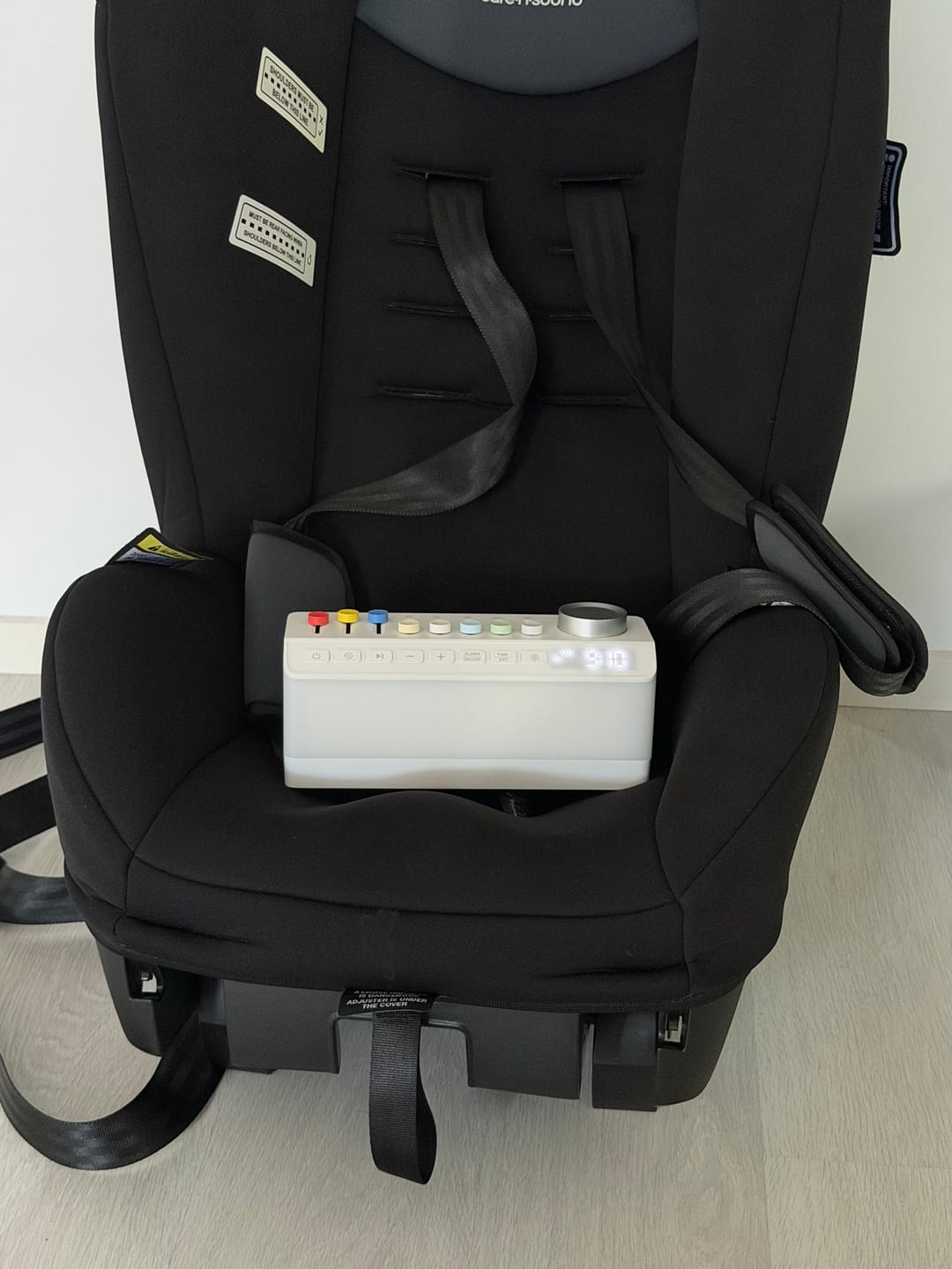 Customer photo review of Snoora Baby White Noise Machine