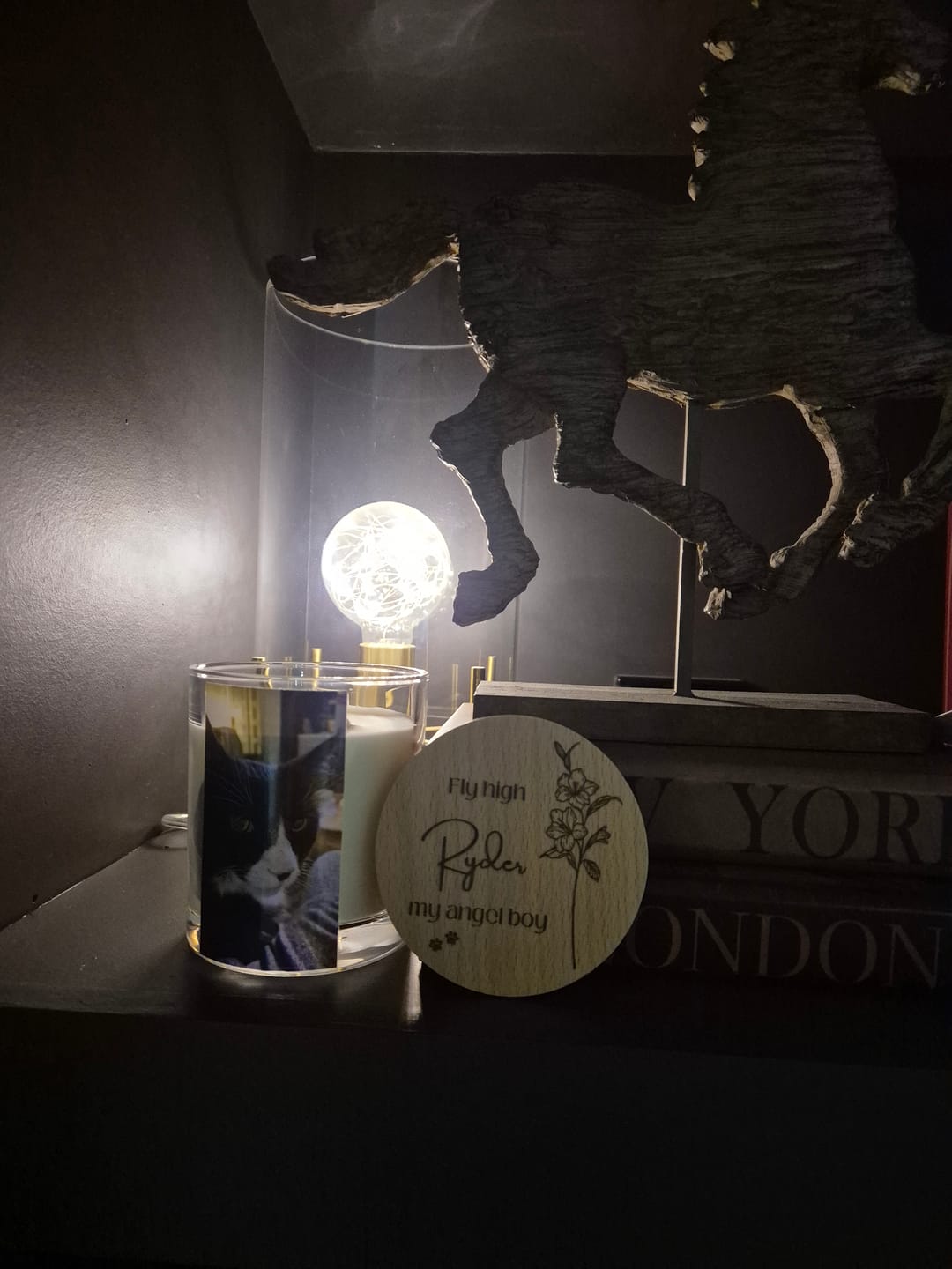 Customer photo review of Custom Candle Lid