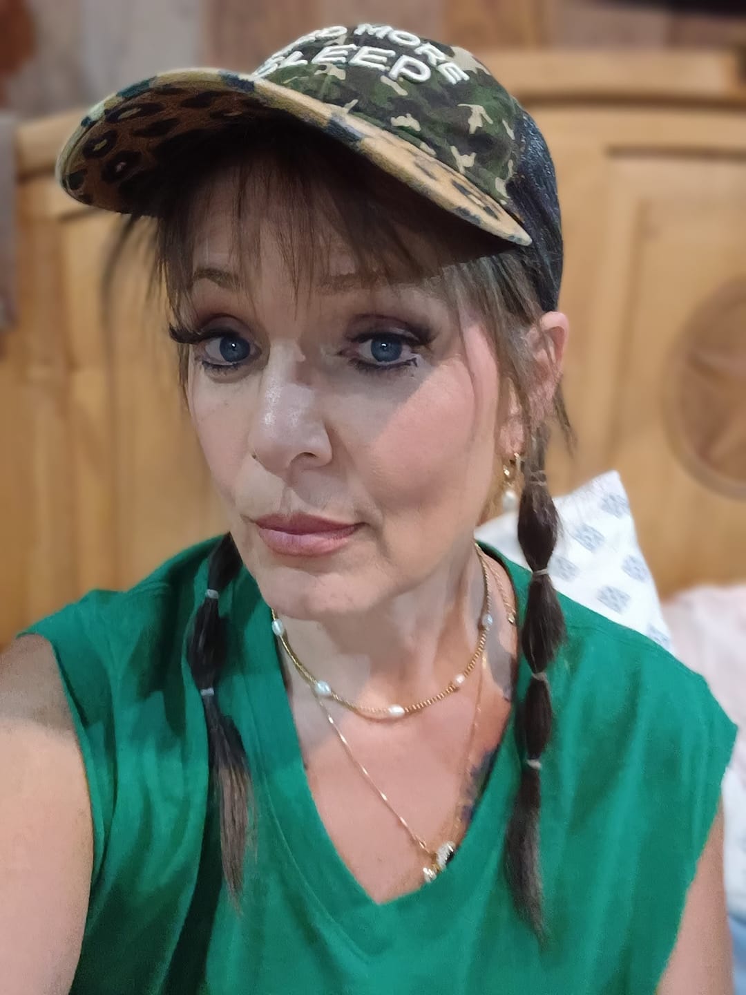 Customer photo review of Sunkissed Drifter Pearl Necklace