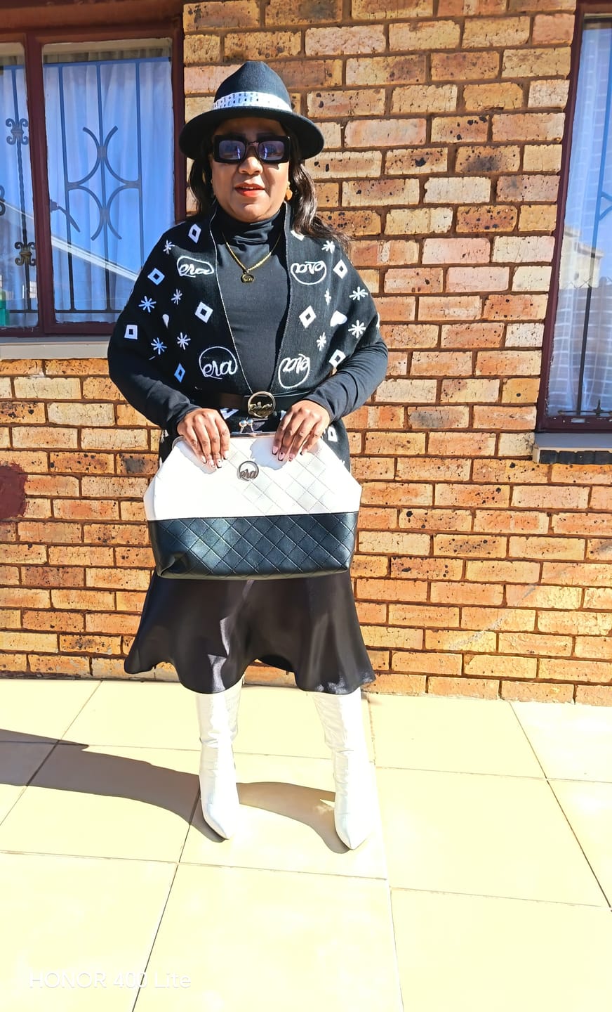 Customer photo review of Limited Edition Kiss & Tell Oversized Bag
