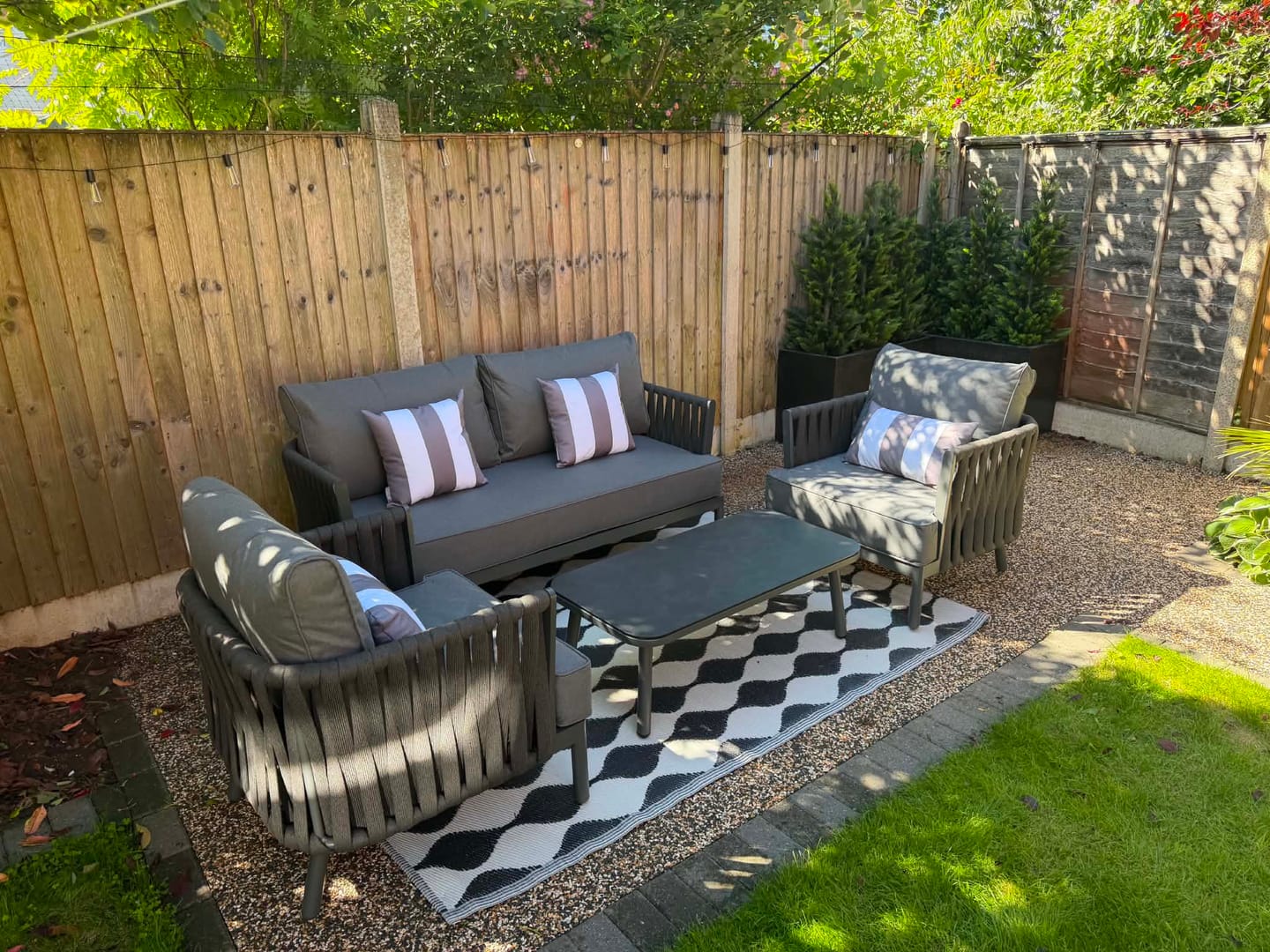 Customer photo review of Outdoor Garden Waterproof Cushion - 3 Stripes