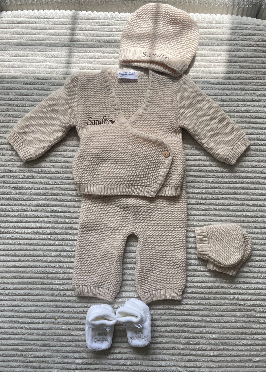 Customer photo review of Ensemble en maille brodé