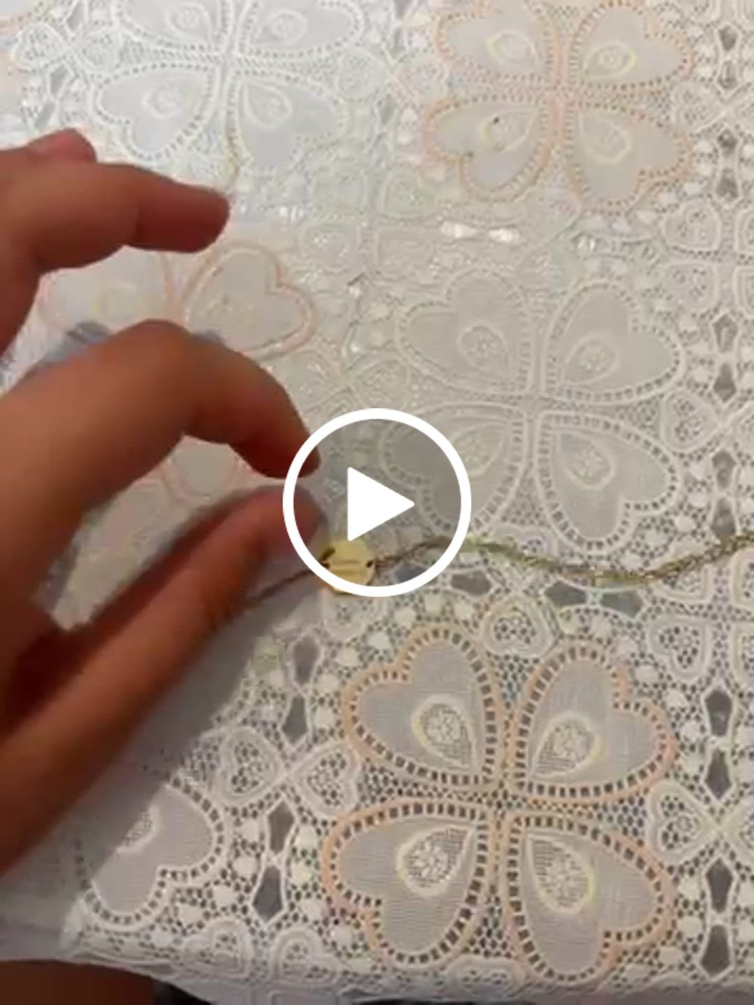 Customer video review of Pulsera Sensación - Personalizado