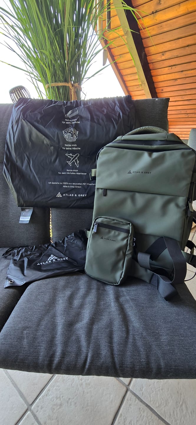 Customer photo review of Travelly Pro 2. Generation