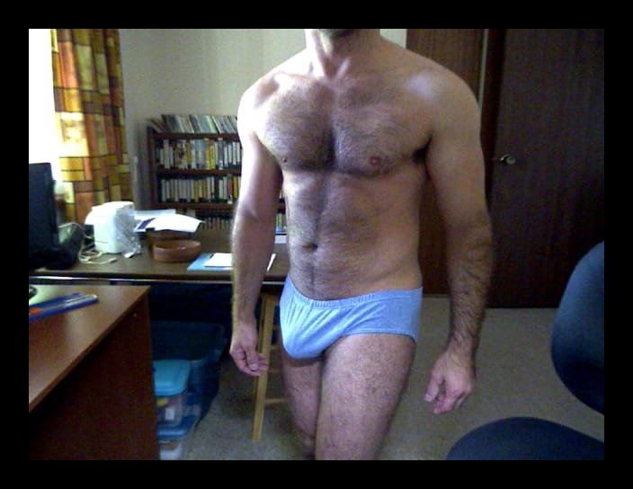Customer photo review of 4 Pack Men’s Seamless Solid Color Smooth Touch Briefs