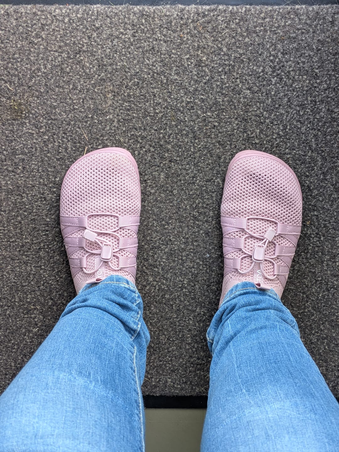 Customer photo review of Vaistoa Riemu | Knitted Barefoot Slip-ons