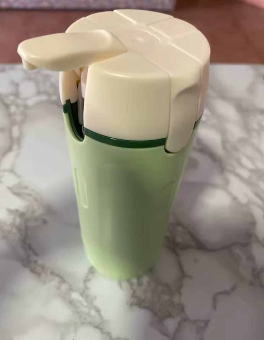 Customer photo review of Packsy 4-in-1 Travel Dispenser