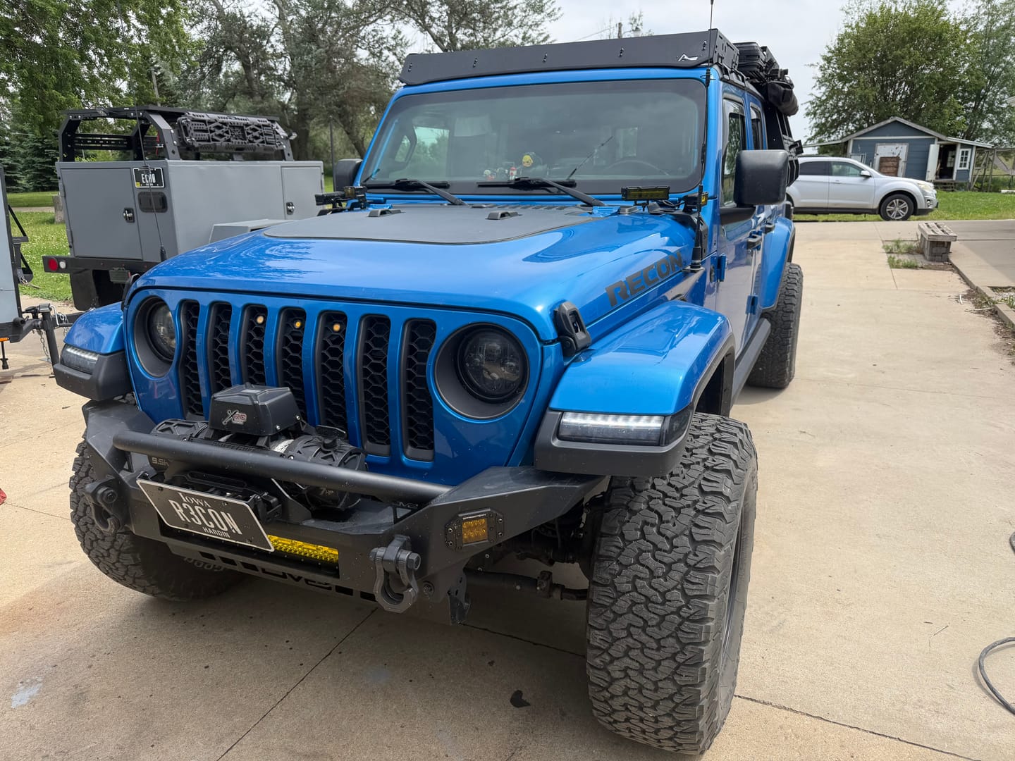 Customer photo review of Modular Roof Rack for the Jeep gladiator (2020-Current)