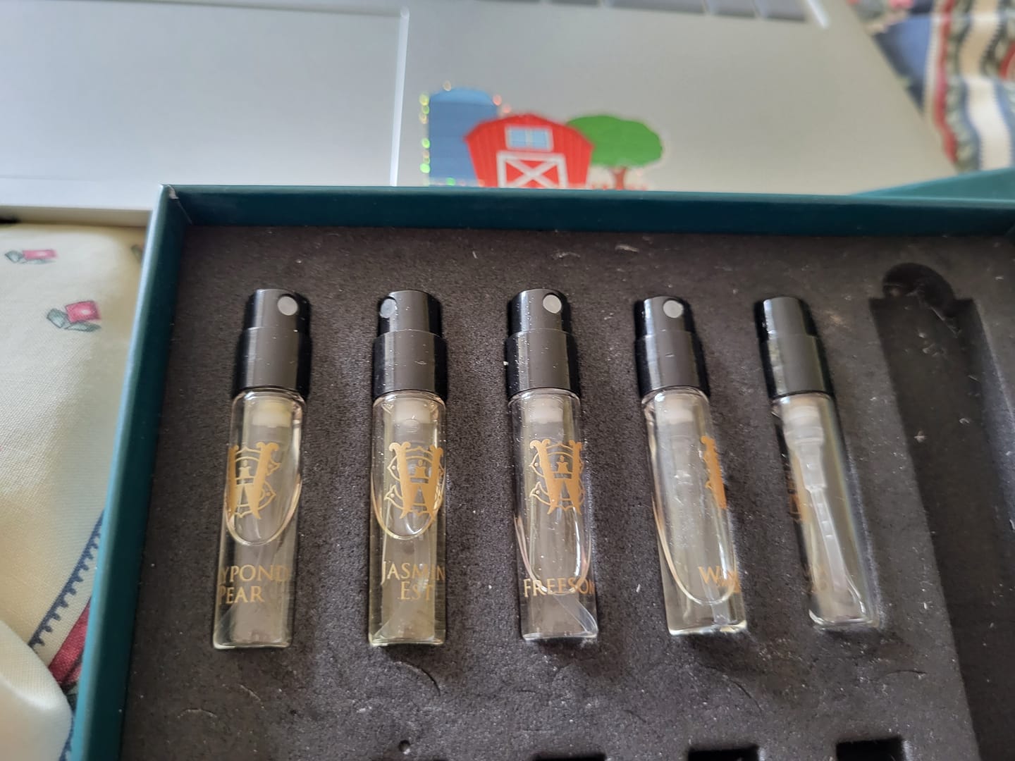 Customer photo review of Romantic Discovery Set
