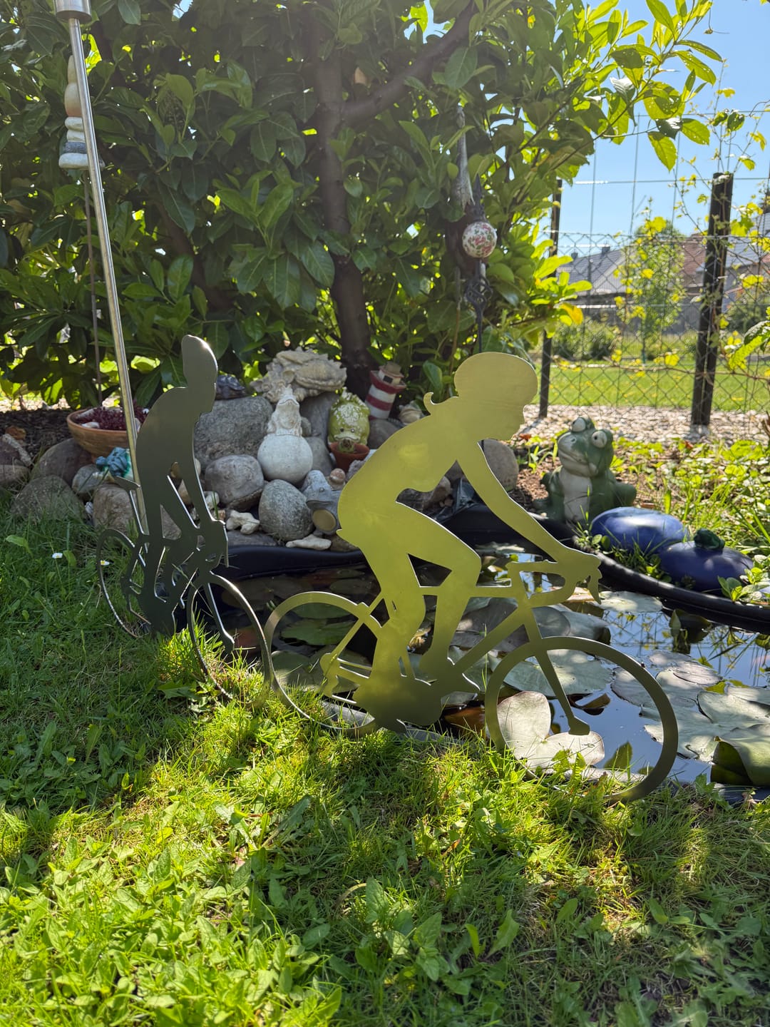 Customer photo review of Gartenstecker Radfahrerin