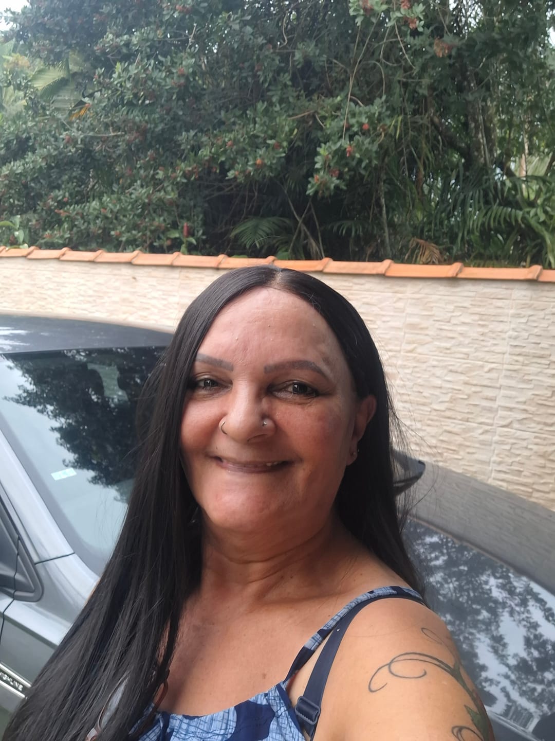 Customer photo review of Lace Front Tela HD Diamante Castanho Escuro Ondulada - Repartição Livre 13x2