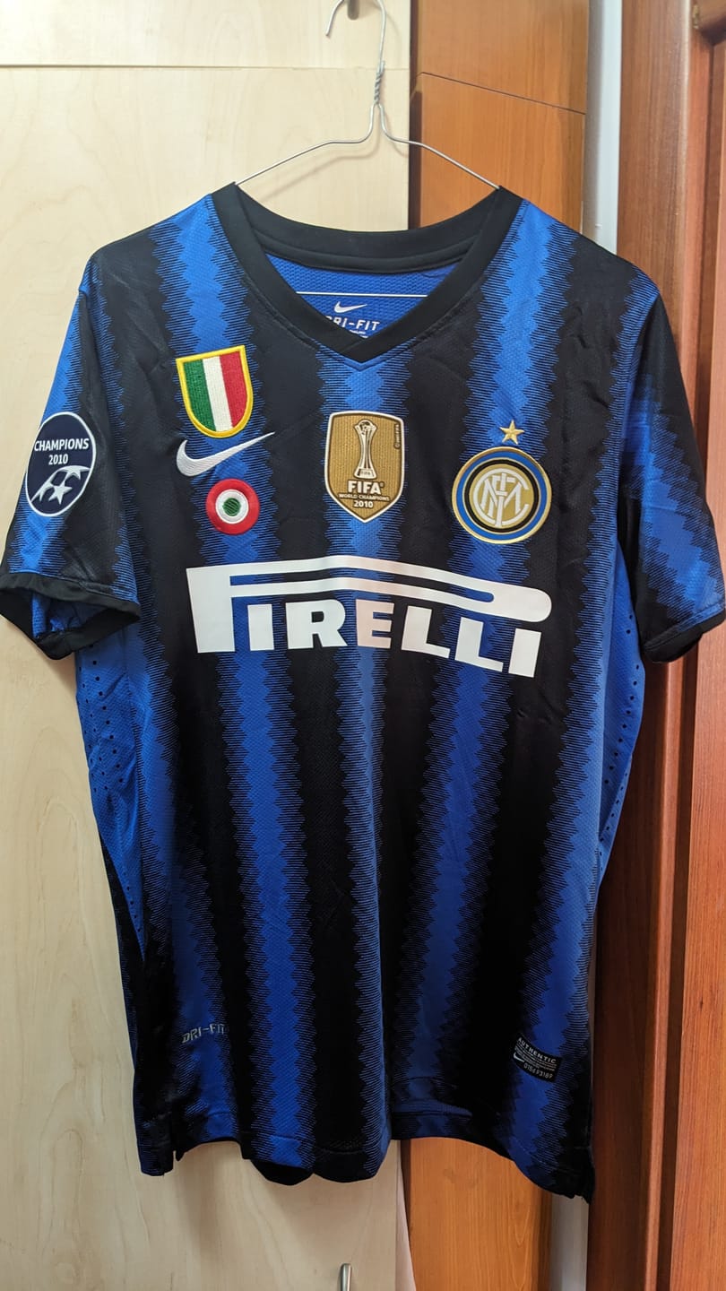 Customer photo review of Maglia Retro Inter Home 2010/11