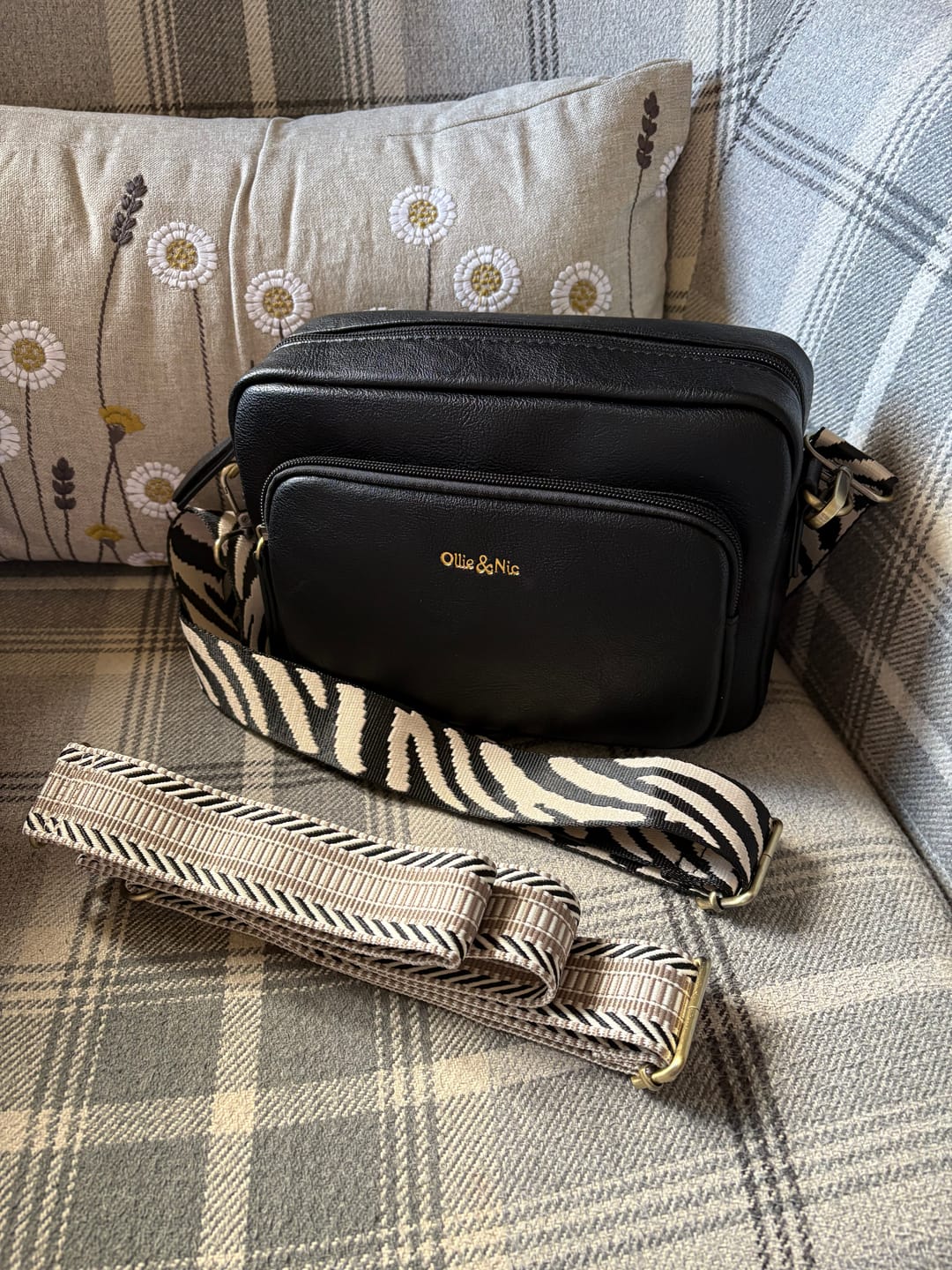 Customer photo review of Doyle Crossbody - Duck Egg